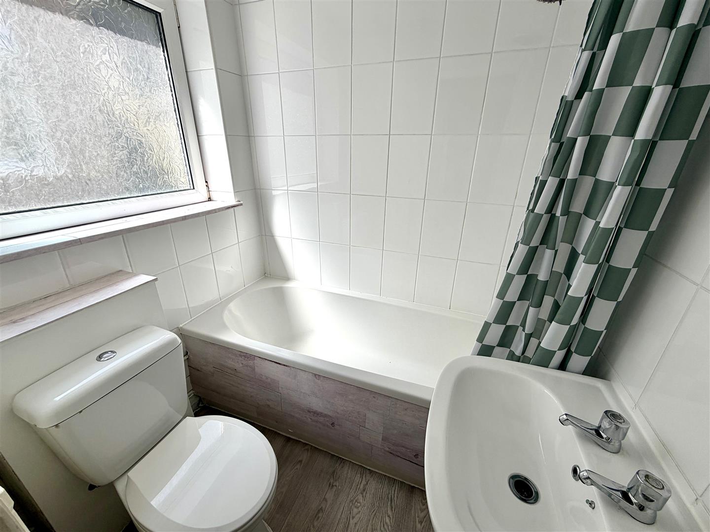 Strawberry Place, Morriston, Swansea, SA6 7AG